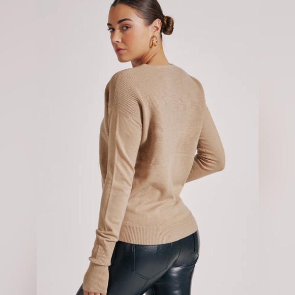 Blanc Noir NWT PORTOLA V NECK  NEVER WORN MSRP$159 - Picture 5 of 5